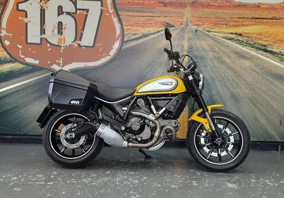 DUCATI SCRAMBLER CLASSIC 